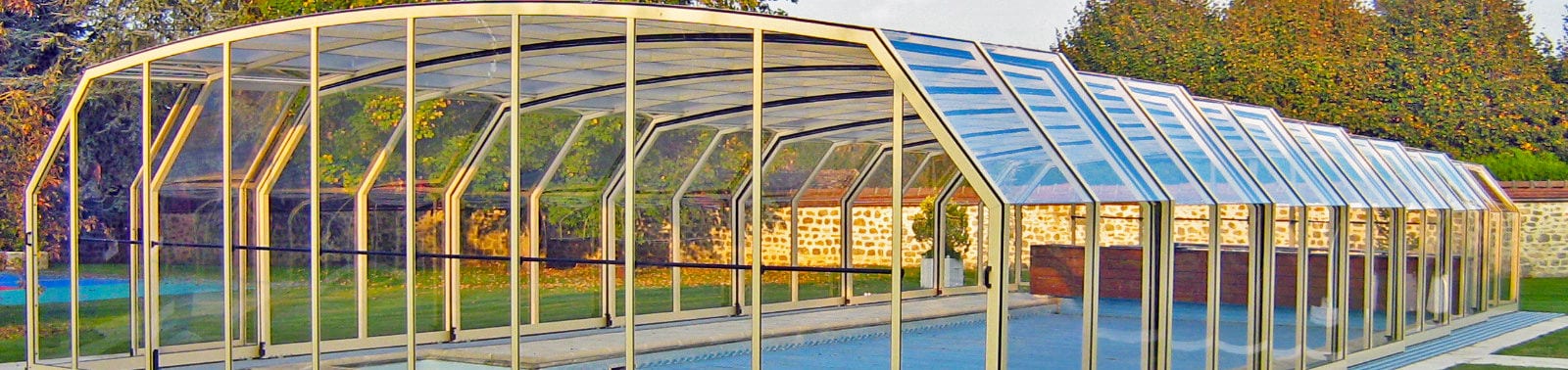 High-Level Retractable Pool Enclosures