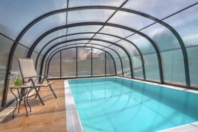 deluxe swimming pool enclosures uk