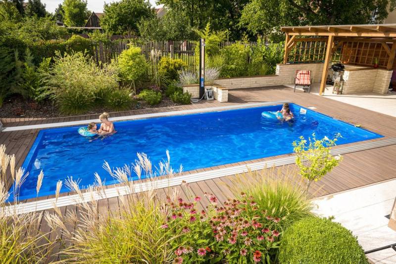 big swimming pool for family